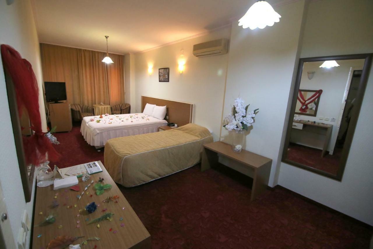 Aykut Palace Otel Iskenderun Exterior photo